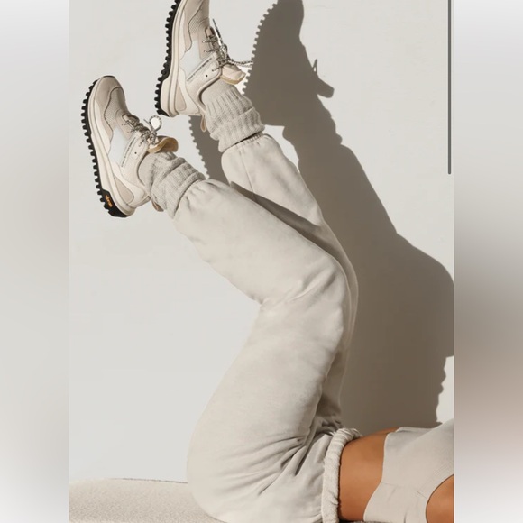 Joah Brown Oversized Jogger in Sahara French Terry. Size XS/S. Brand New - Picture 4 of 9